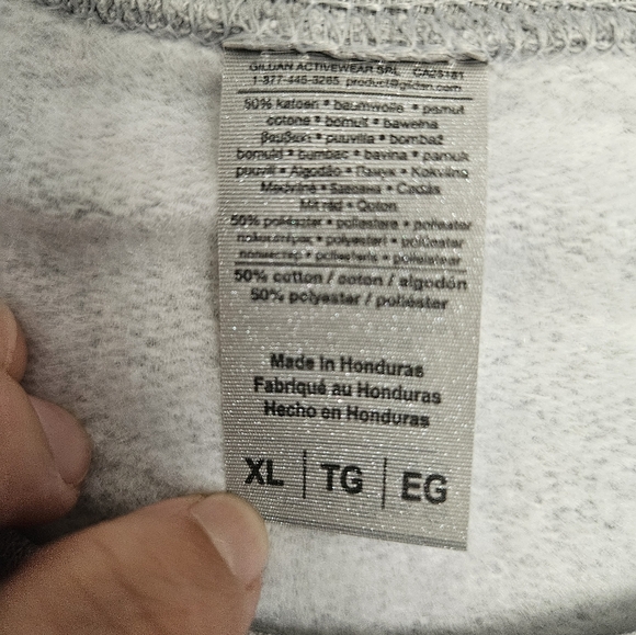 NWT Maverick the collection gray sweatshirt yes she can XL - Picture 2 of 7